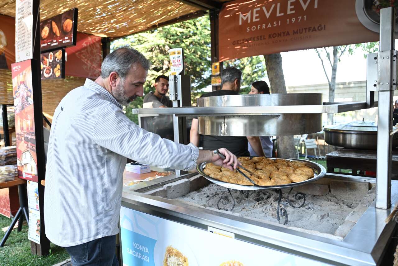 Türkiye'nin ağzını tatlandıran festival Konya'yı coşturdu 7